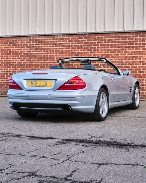 2003 Mercedes-Benz R230 SL-Class - Image 15 of 30