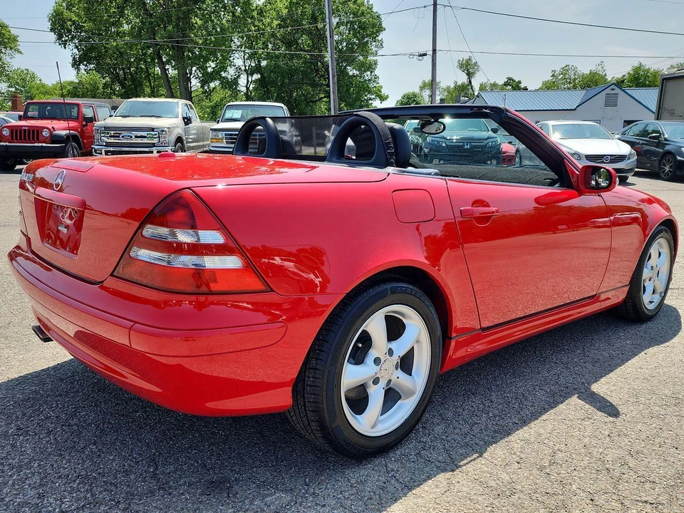 2003 Mercedes-Benz R171 SLK 55 AMG - Image 2 of 31