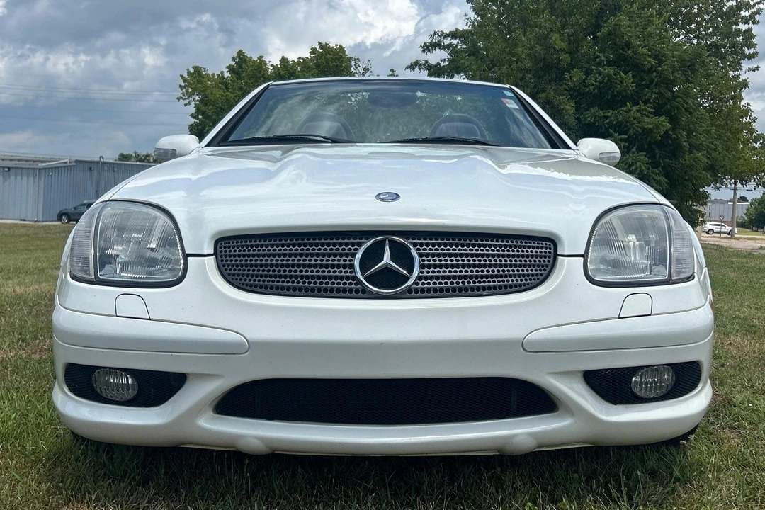2003 Mercedes-Benz R170 SLK 32 AMG - Image 2 of 31