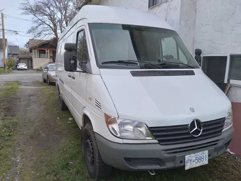 2003 Mercedes-Benz Sprinter Camper Van