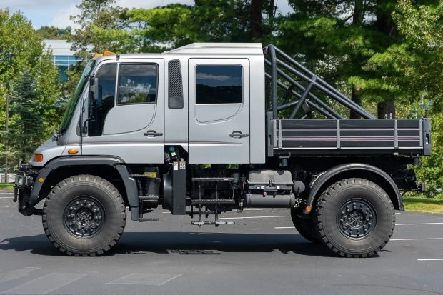 2003 Mercedes-Benz Unimog - Image 3 of 8