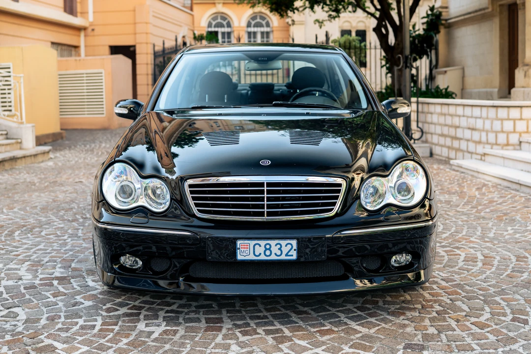 2003 Mercedes-Benz W203 C-Class - Image 2 of 31