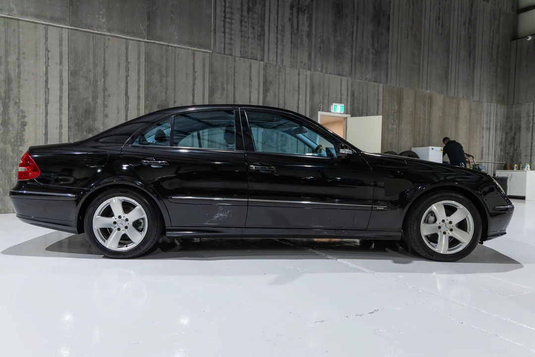 2003 Mercedes-Benz W211 E-Class - Image 6 of 31