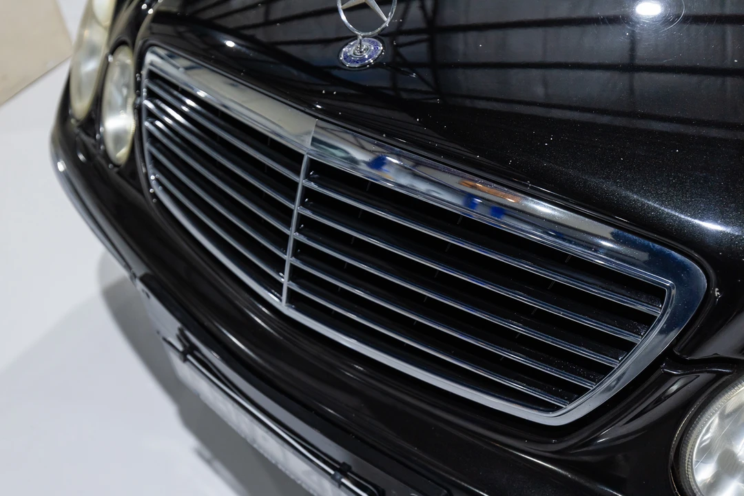 2003 Mercedes-Benz W211 E-Class - Image 14 of 31