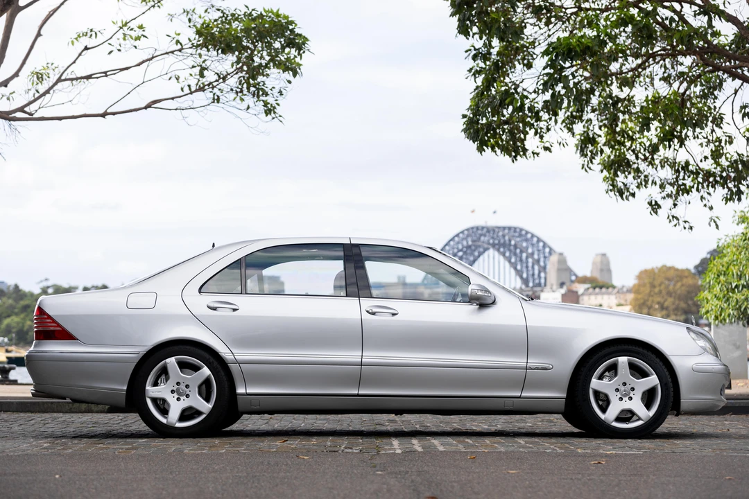 2003 Mercedes-Benz W220 S-Class - Image 4 of 31