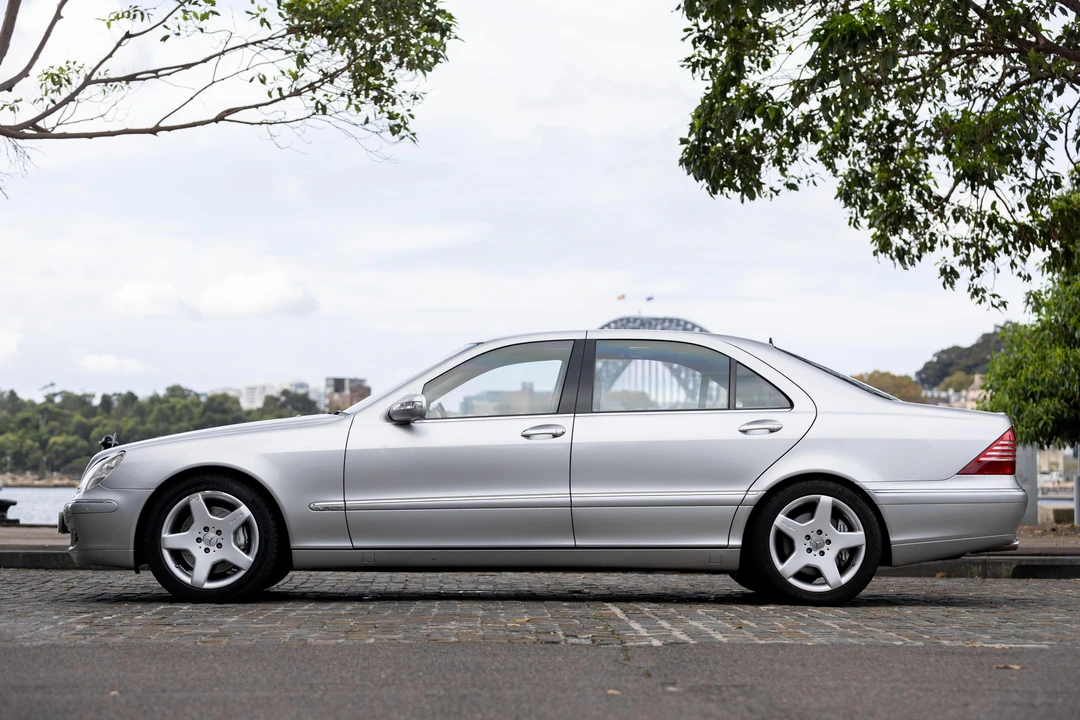 2003 Mercedes-Benz W220 S-Class - Image 8 of 31
