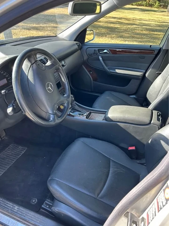 2003 Mercedes-Benz W203 C-Class - Image 10 of 13