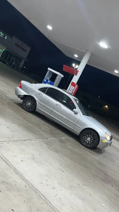2003 Mercedes-Benz W203 C-Class - Image 3 of 4