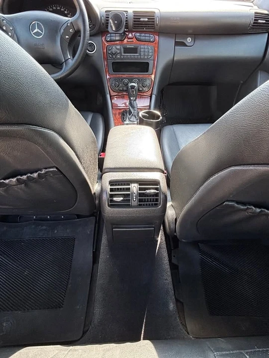 2003 Mercedes-Benz W203 C-Class - Image 11 of 20