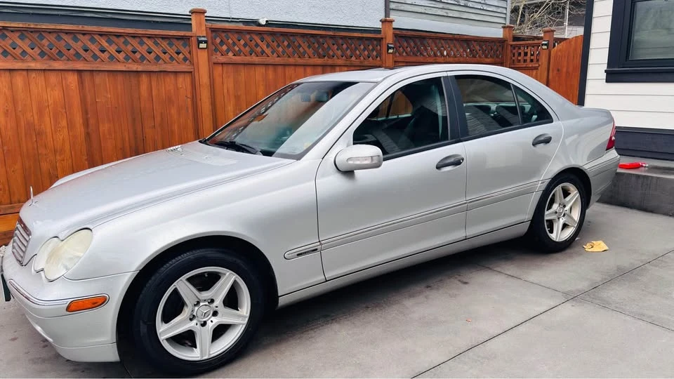 2003 Mercedes-Benz W203 C-Class - Image 2 of 6