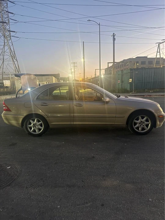 2003 Mercedes-Benz W203 C-Class - Image 12 of 15