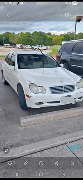 2003 Mercedes-Benz C 240 Sedan