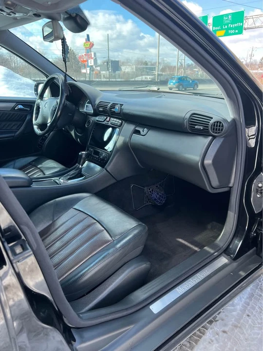 2003 Mercedes-Benz W203 C-Class - Image 10 of 14
