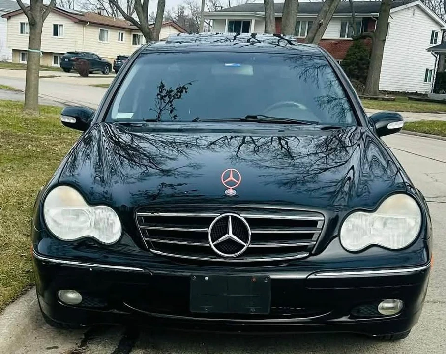2003 Mercedes-Benz W203 C-Class - Image 2 of 11