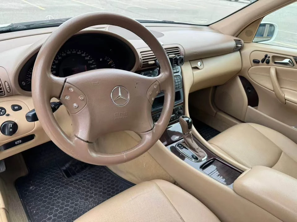 2003 Mercedes-Benz W203 C-Class - Image 6 of 10