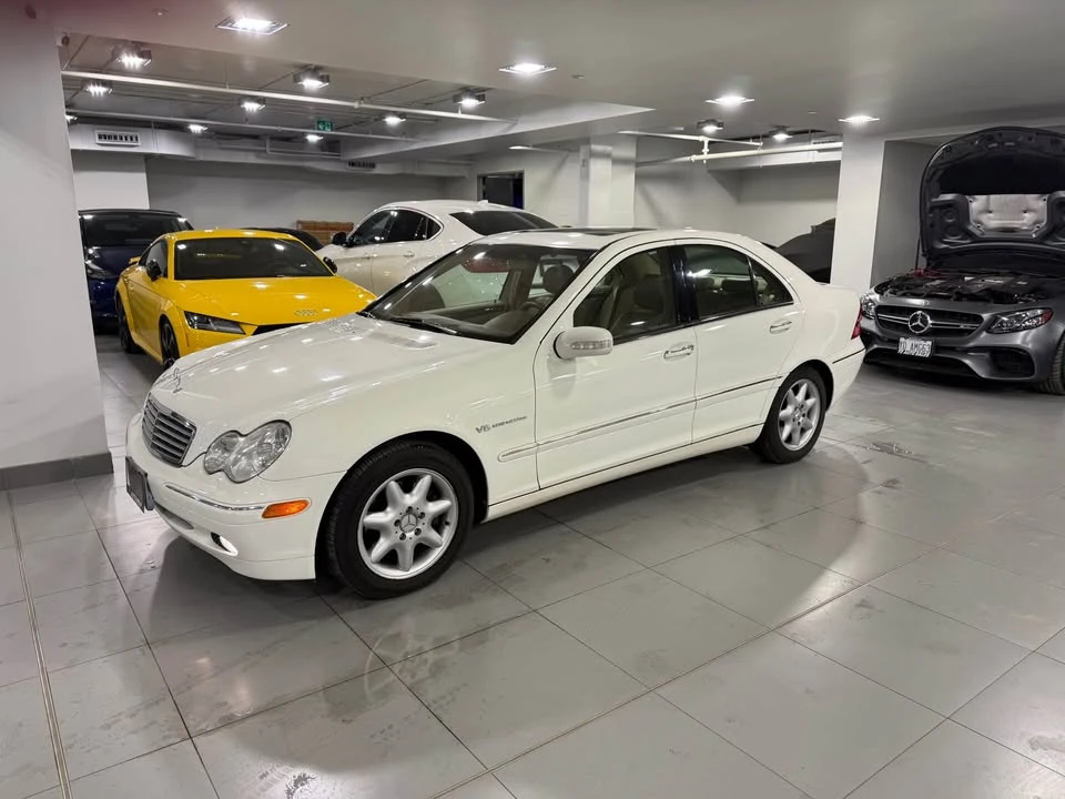 2003 Mercedes-Benz W203 C-Class - Image 2 of 8