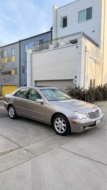 2003 Mercedes-Benz W203 C-Class - Image 4 of 11
