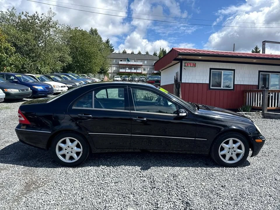 2003 Mercedes-Benz W203 C-Class - Image 2 of 20
