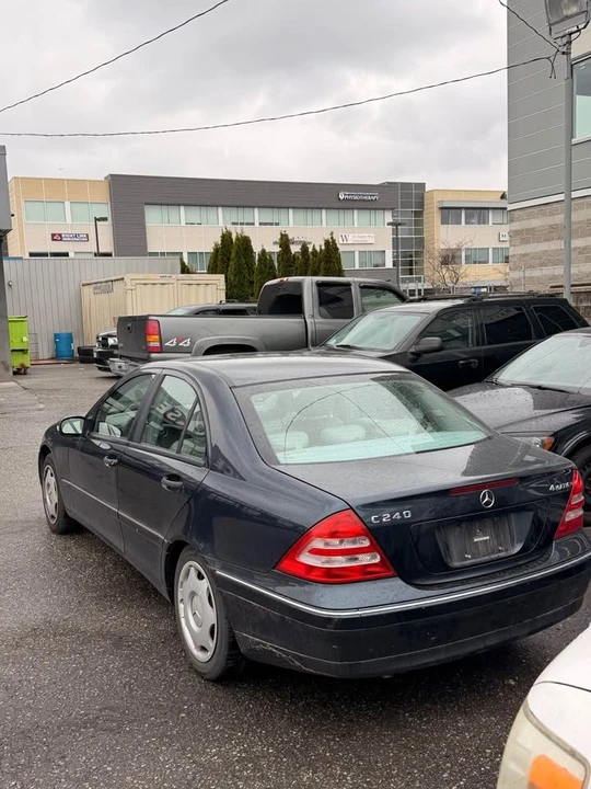2003 Mercedes-Benz W203 C-Class - Image 2 of 3