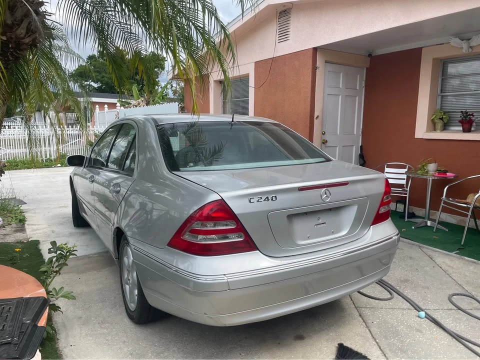 2003 Mercedes-Benz W203 C-Class - Image 2 of 6