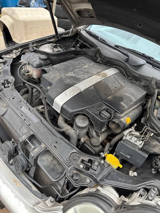 2003 Mercedes-Benz W203 C-Class - Image 11 of 19