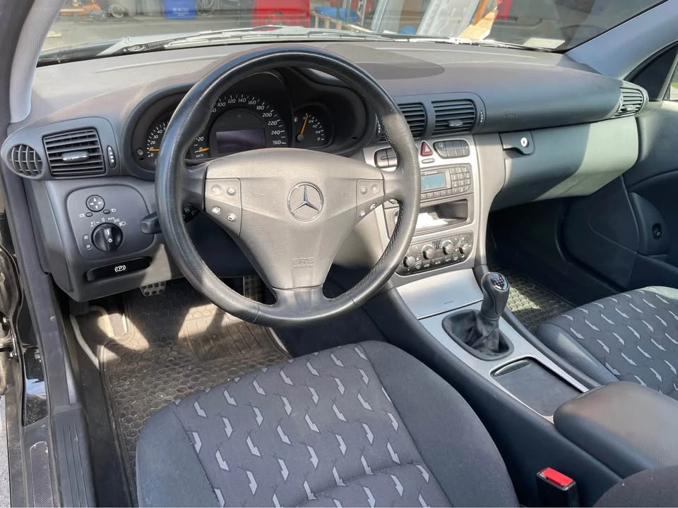 2003 Mercedes-Benz W203 C-Class - Image 5 of 6