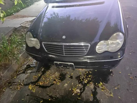 2003 Mercedes-Benz C-Class C 230 Sedan