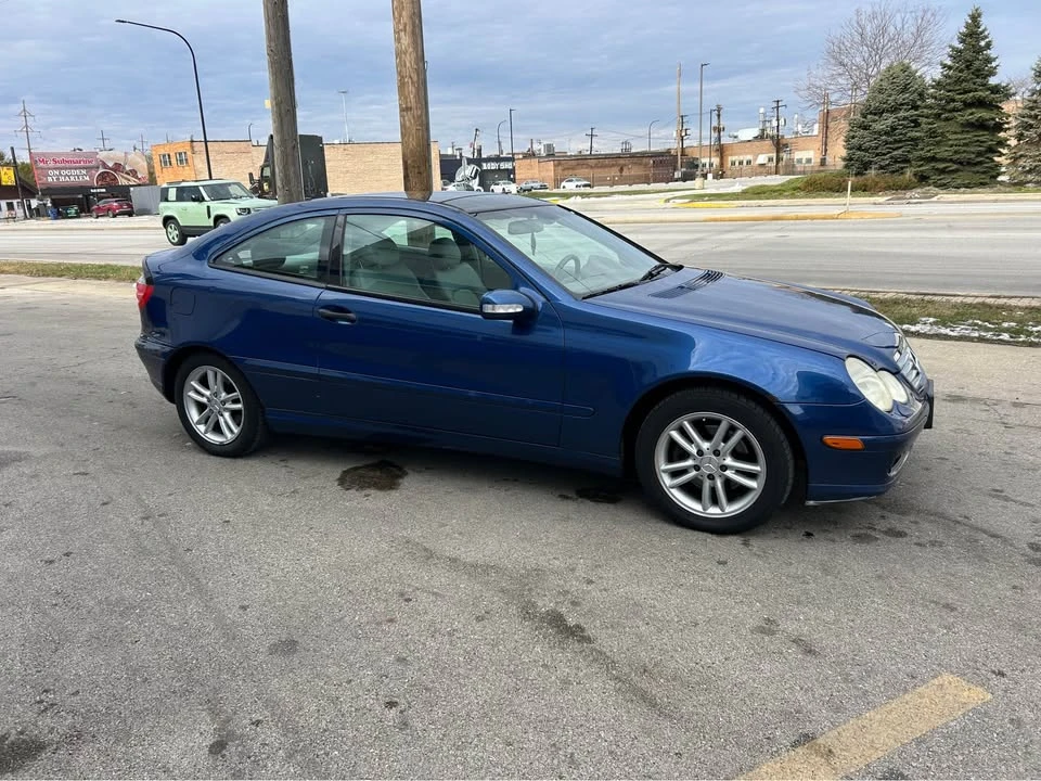 2003 Mercedes-Benz W203 C-Class - Image 2 of 17