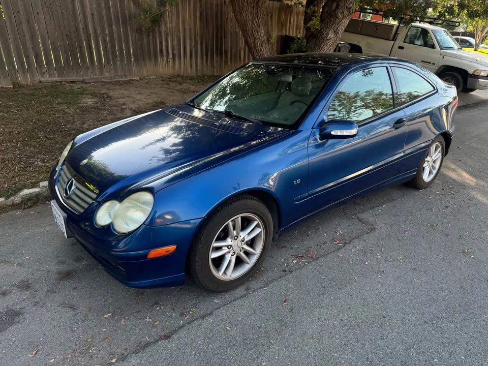 2003 Mercedes-Benz W203 C-Class - Image 2 of 14