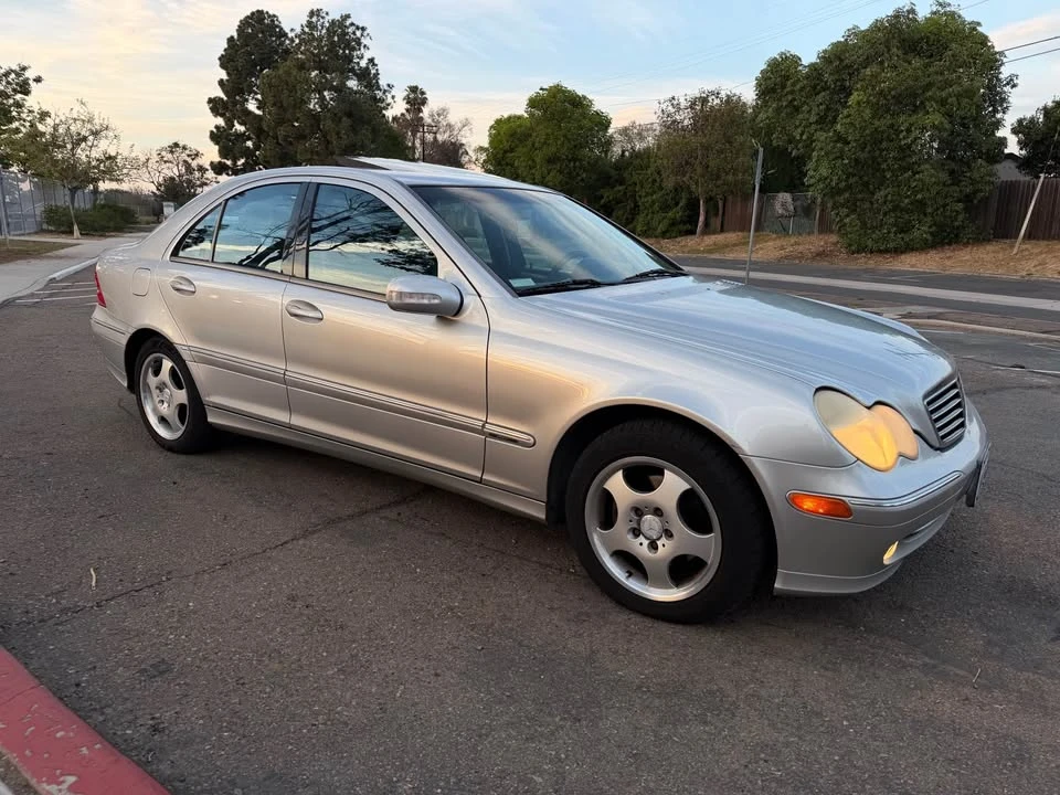 2003 Mercedes-Benz W203 C-Class - Image 3 of 20