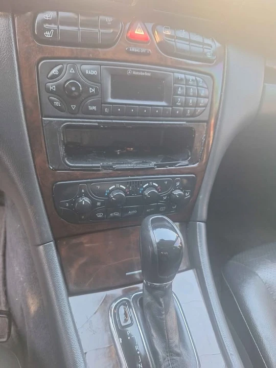 2003 Mercedes-Benz W203 C-Class - Image 4 of 13