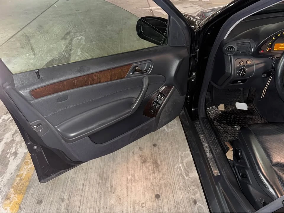 2003 Mercedes-Benz W203 C-Class - Image 8 of 10