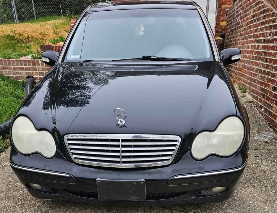 2003 Mercedes-Benz W203 C-Class - Image 3 of 3