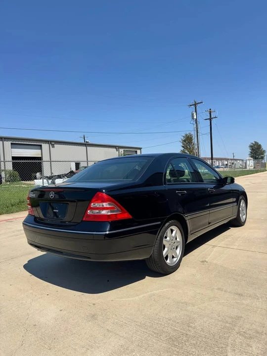 2003 Mercedes-Benz W203 C-Class - Image 6 of 17