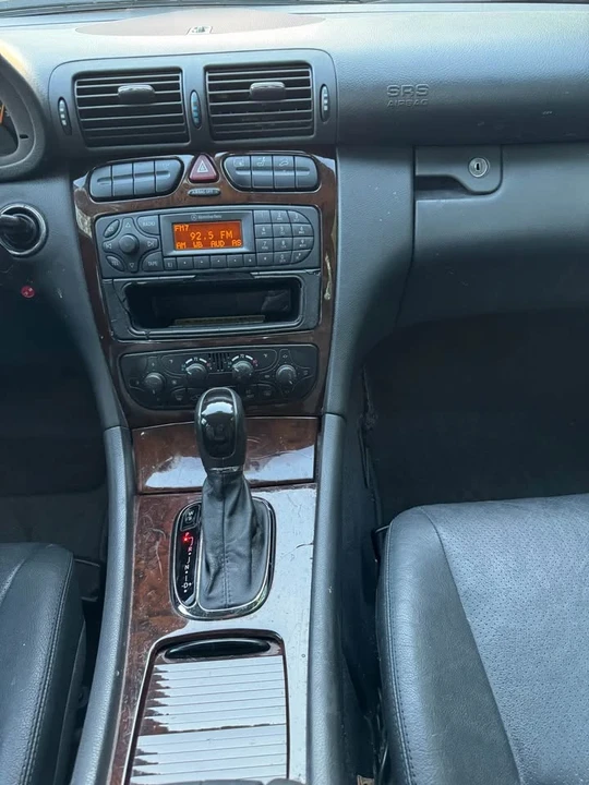 2003 Mercedes-Benz W203 C-Class - Image 12 of 20