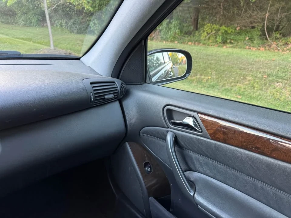 2003 Mercedes-Benz W203 C-Class - Image 11 of 20