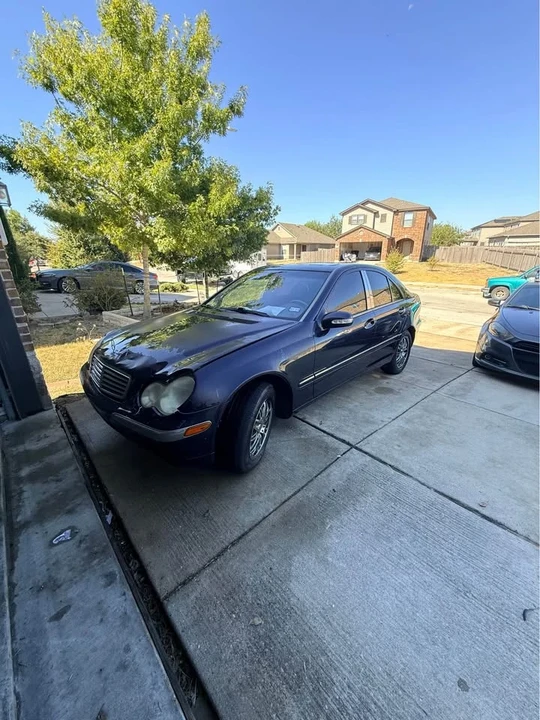 2003 Mercedes-Benz W203 C-Class - Image 2 of 11