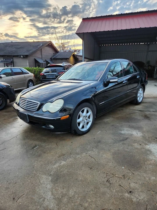 2003 Mercedes-Benz W203 C-Class - Image 2 of 6
