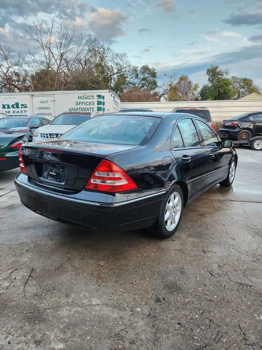 2003 Mercedes-Benz W203 C-Class - Image 3 of 6