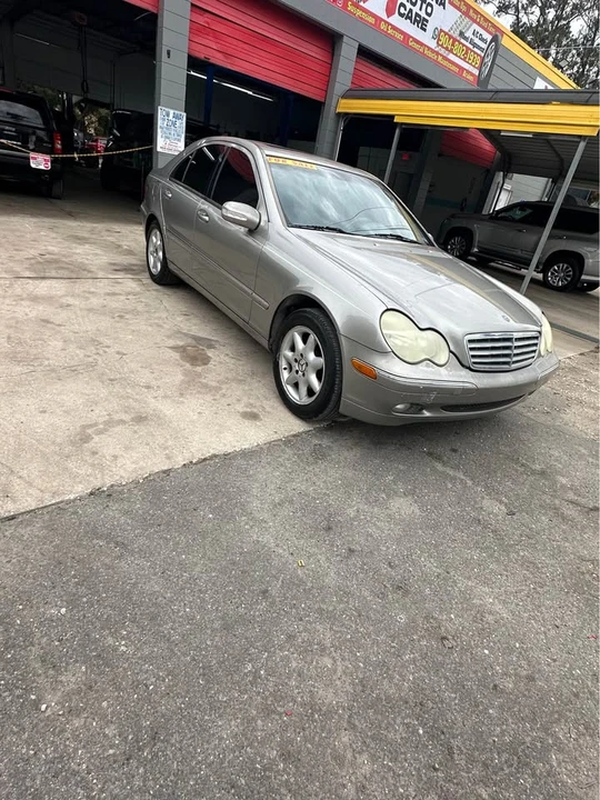 2003 Mercedes-Benz W203 C-Class - Image 2 of 13