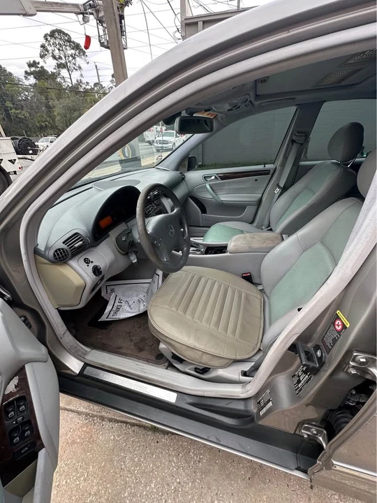 2003 Mercedes-Benz W203 C-Class - Image 10 of 13