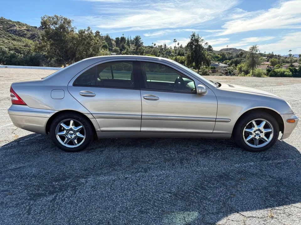 2003 Mercedes-Benz W203 C-Class - Image 5 of 14