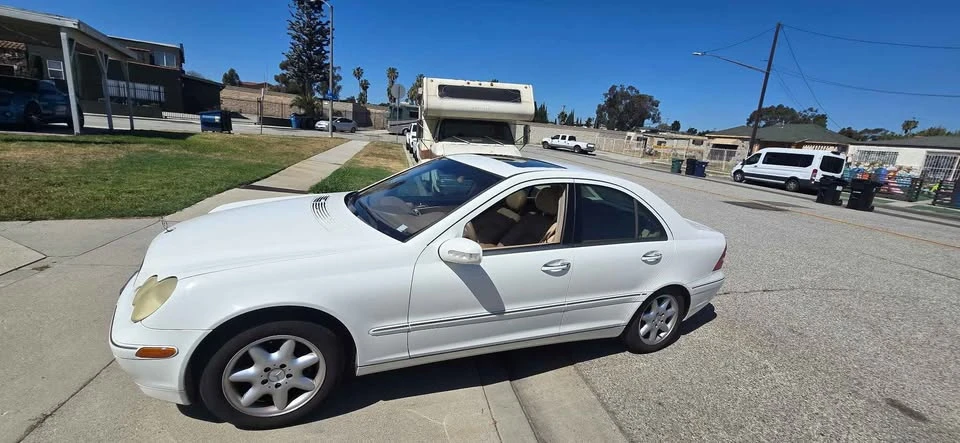2003 Mercedes-Benz W203 C-Class - Image 10 of 12