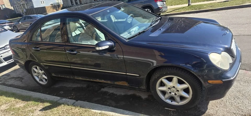 2003 Mercedes-Benz W203 C-Class - Image 2 of 10