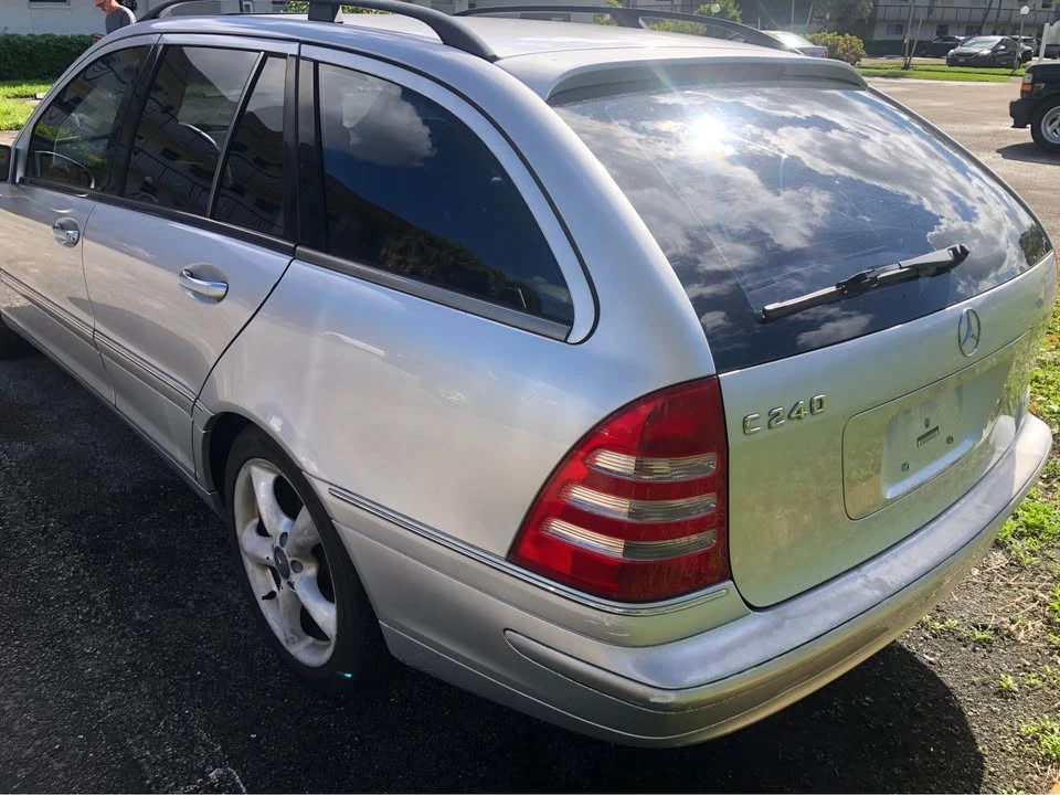2003 Mercedes-Benz W203 C-Class - Image 3 of 15