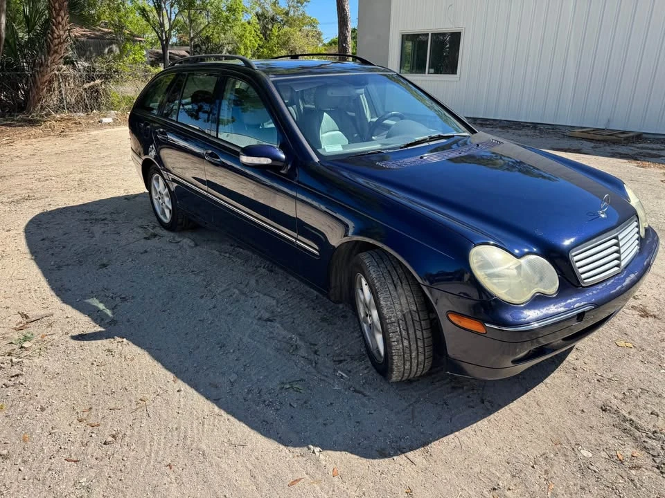 2003 Mercedes-Benz W203 C-Class - Image 2 of 9