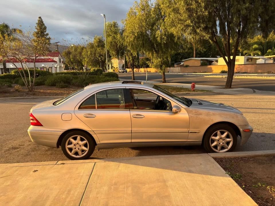 2003 Mercedes-Benz W203 C-Class - Image 3 of 11