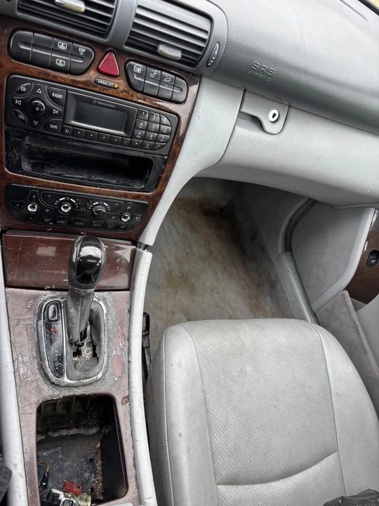 2003 Mercedes-Benz W203 C-Class - Image 7 of 8