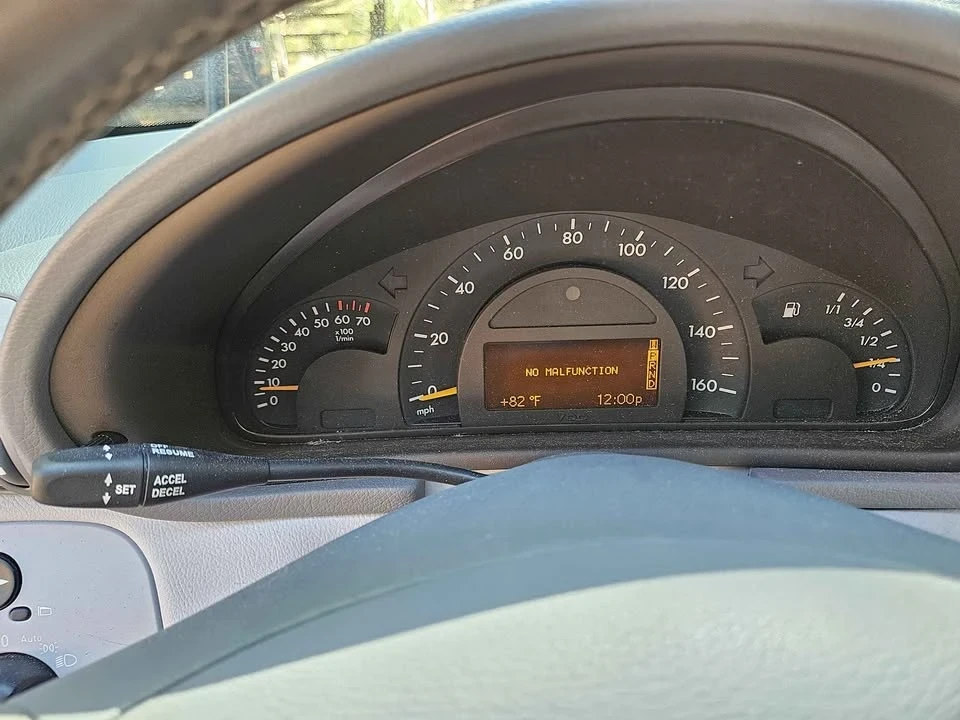 2003 Mercedes-Benz W203 C-Class - Image 10 of 17