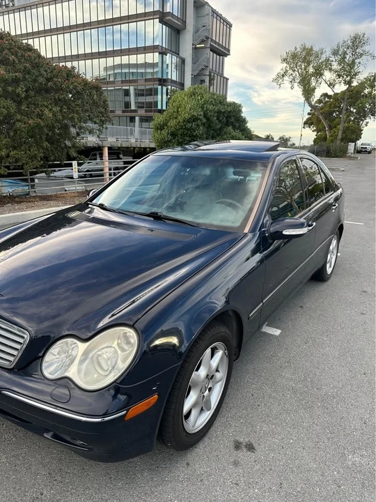 2003 Mercedes-Benz W203 C-Class - Image 2 of 7
